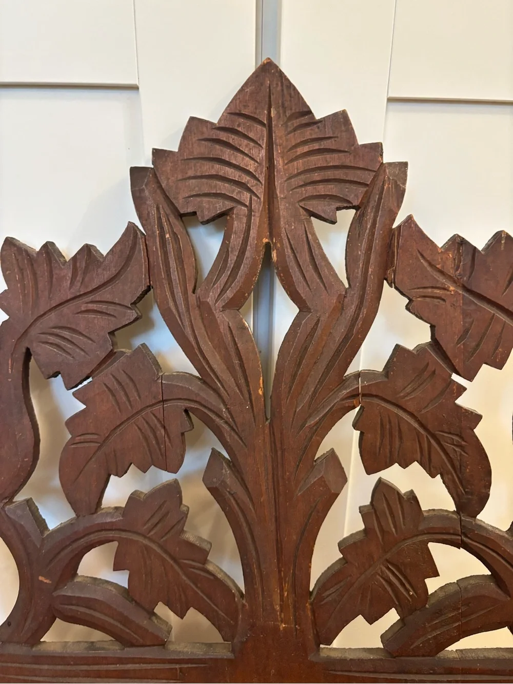 Carved Wooden 'WELCOME' Wall Pocket